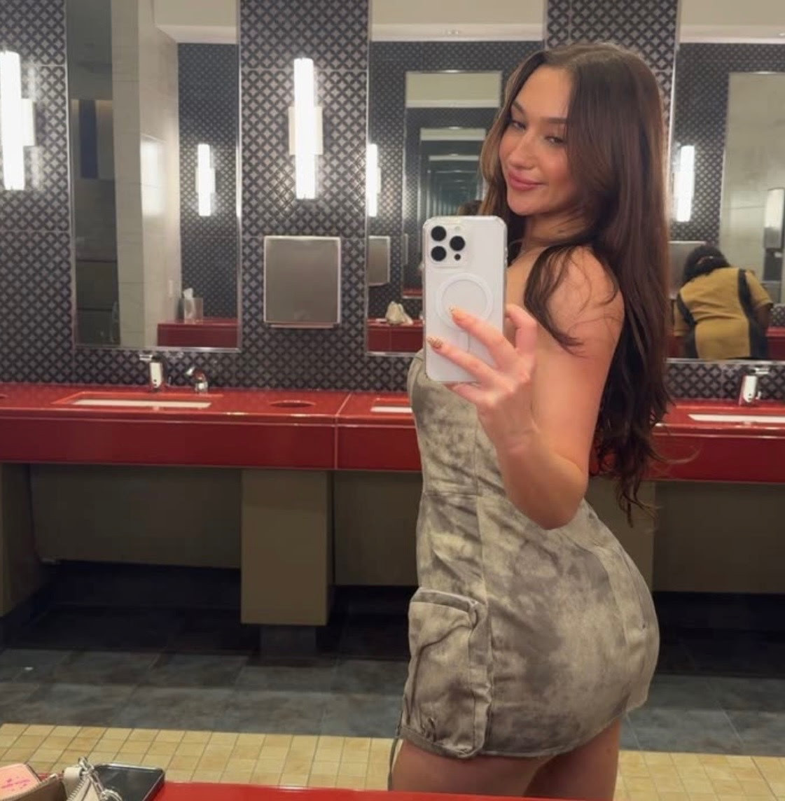 Elizabeth is Female Escorts. | Los Angeles | California | United States | scarletamour.com 