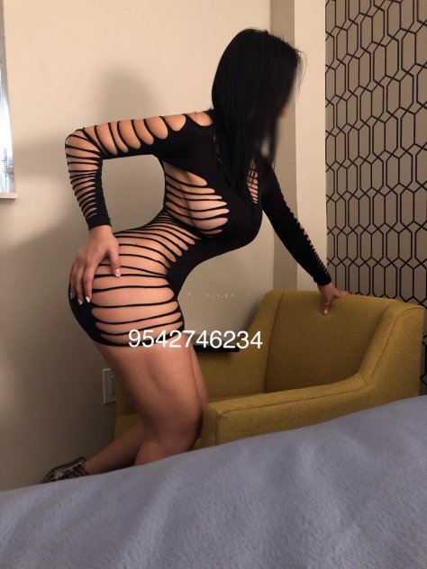  is Female Escorts. | Orlando | Florida | United States | scarletamour.com 