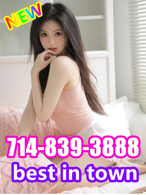 new gril is Female Escorts. | Orange County | California | United States | scarletamour.com 