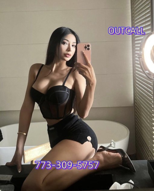  is Female Escorts. | Chicago Falls | Illinois | United States | scarletamour.com 