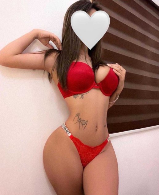  is Female Escorts. | Queens | New York | United States | scarletamour.com 