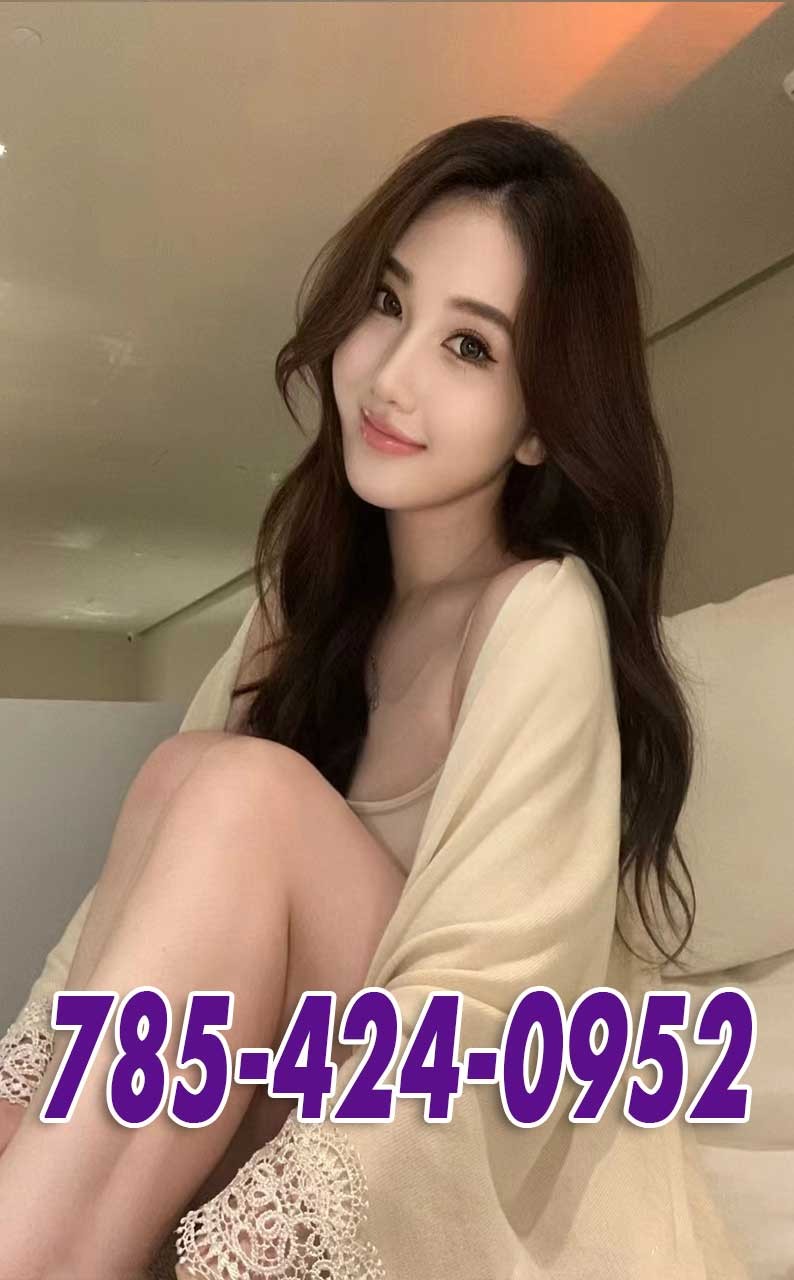 785-424-0952 is Female Escorts. | Lawrence | Kansas | United States | scarletamour.com 