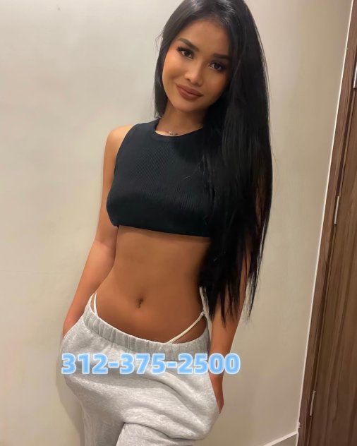  is Female Escorts. | Chicago Falls | Illinois | United States | scarletamour.com 