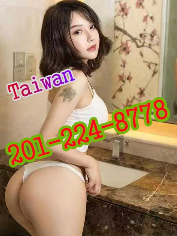 201-224-8778 is Female Escorts. | New York / Manhattan | New York | United States | scarletamour.com 