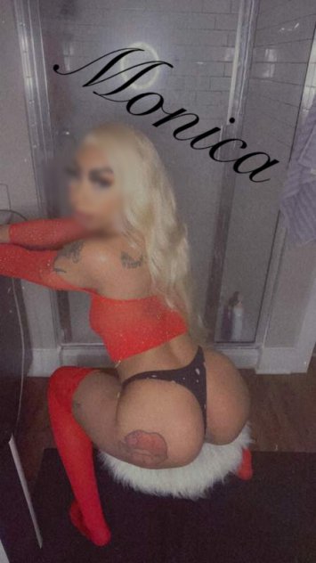  is Female Escorts. | Milwaukee | Wisconsin | United States | scarletamour.com 