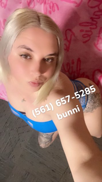  is Female Escorts. | Raleigh / Durham | North Carolina | United States | scarletamour.com 