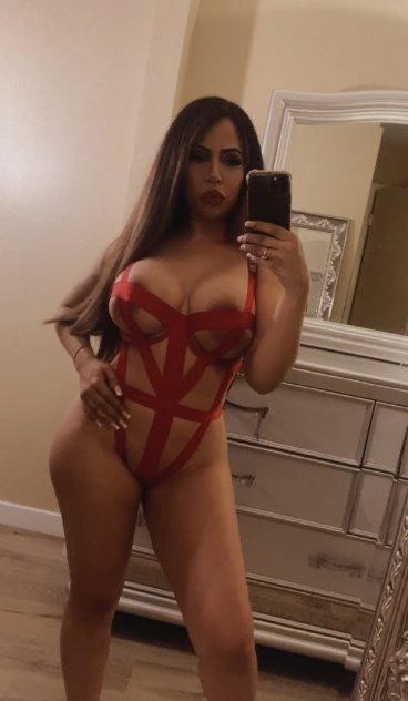  is Female Escorts. | Sacramento | California | United States | scarletamour.com 