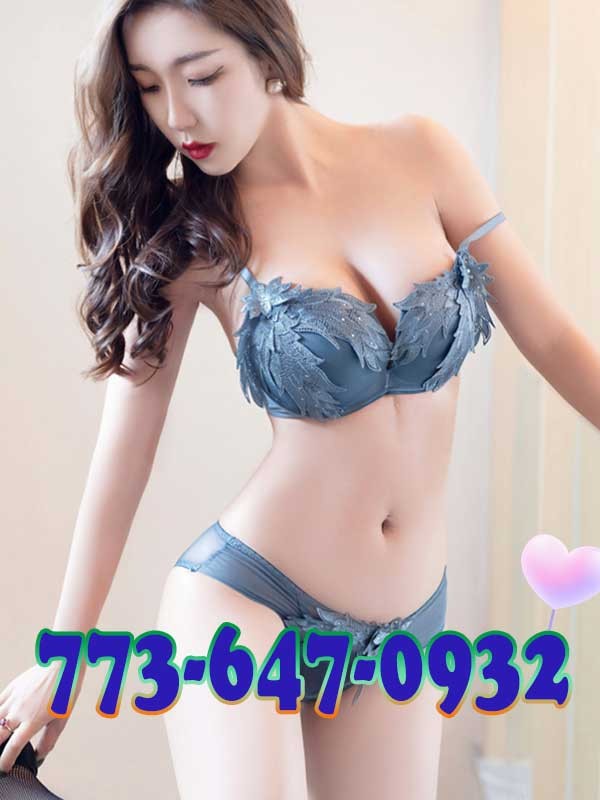  is Female Escorts. | Quad Cities | Iowa | United States | scarletamour.com 