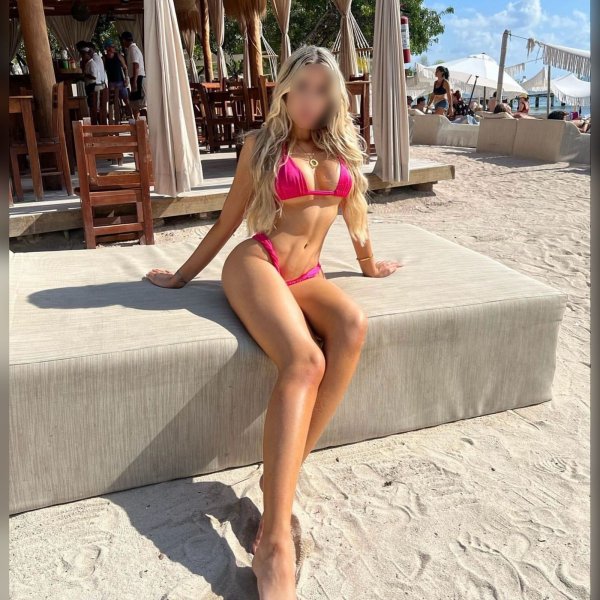  is Female Escorts. | Jacksonville | Florida | United States | scarletamour.com 