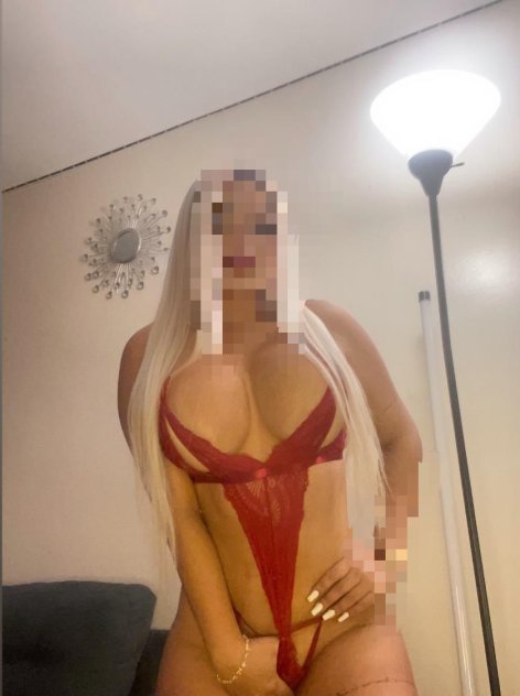  is Female Escorts. | Queens | New York | United States | scarletamour.com 