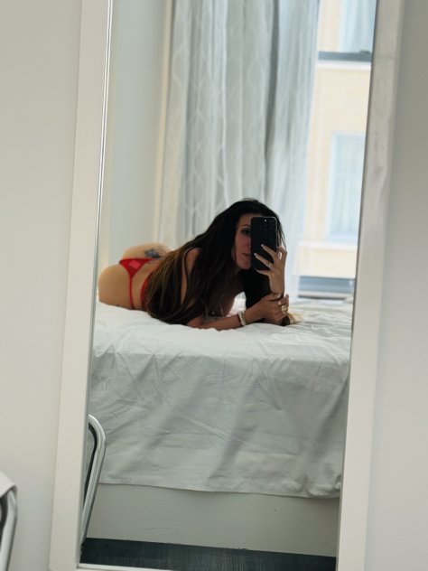  is Female Escorts. | Miami | Florida | United States | scarletamour.com 