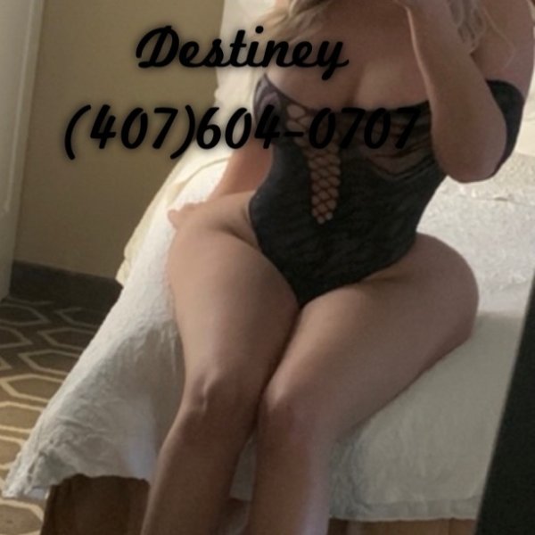  is Female Escorts. | Tampa | Florida | United States | scarletamour.com 