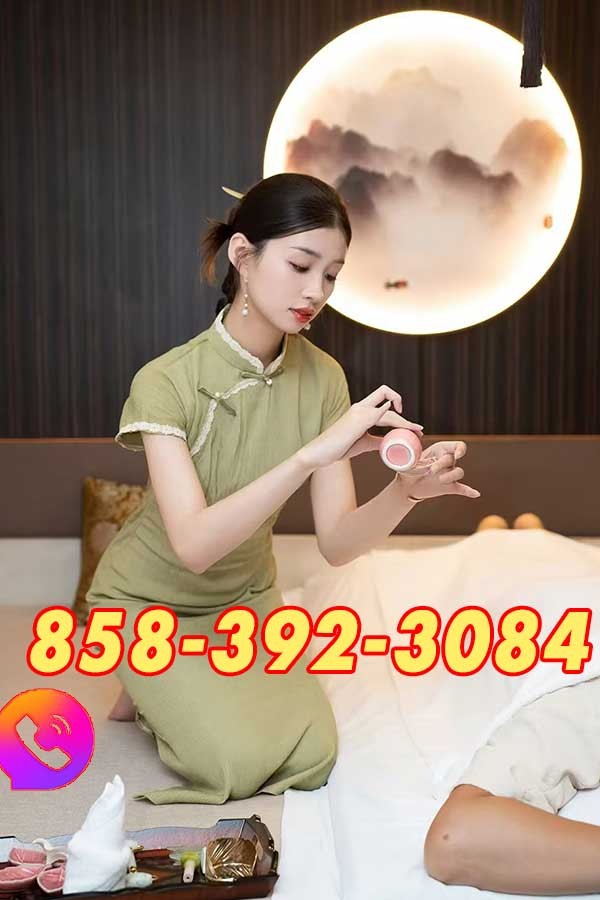 858-392-3084 is Female Escorts. | San Diego | California | United States | scarletamour.com 