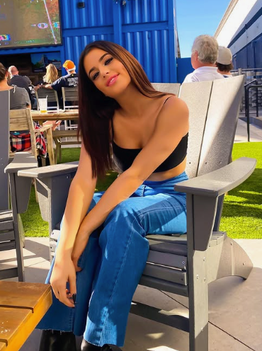 Olivia is Female Escorts. | Los Angeles | California | United States | scarletamour.com 